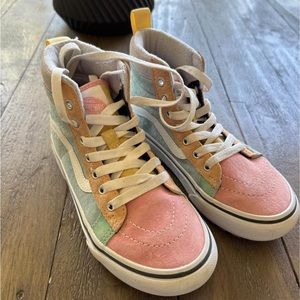 Girls Vans SK8 HI MTE